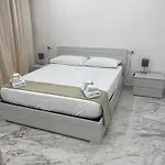 Bed & Breakfast De Rossi185 Bari